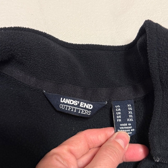 Lands' End Black Vest - Picture 3 of 5